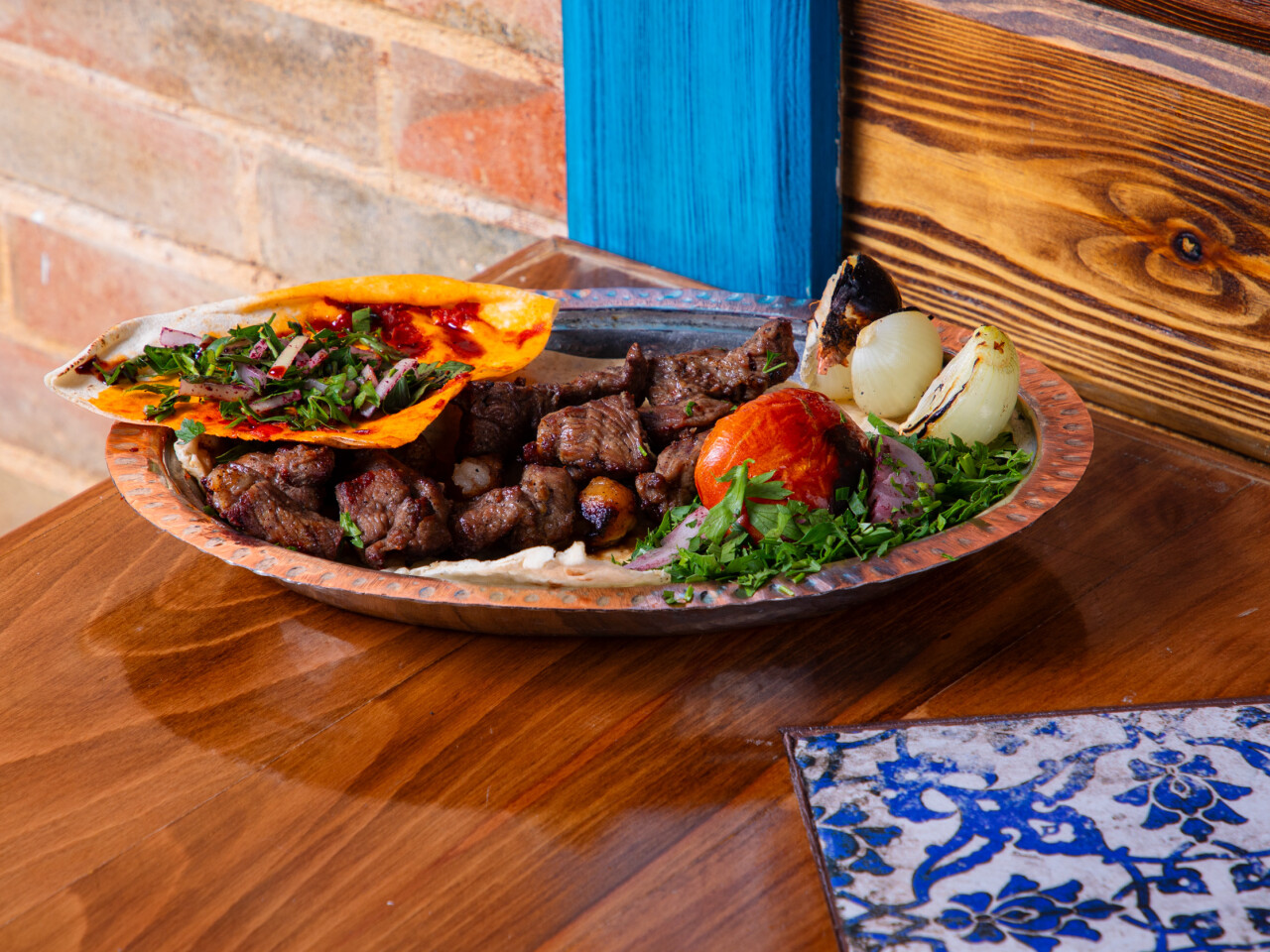 Grilled lamb chops  200 g